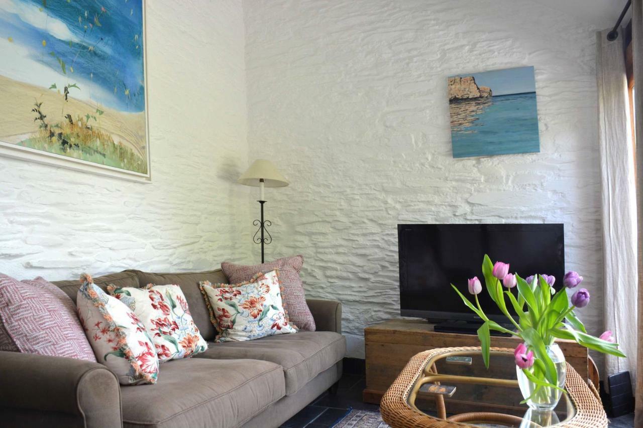 Kerswell Farmhouse Couette-café